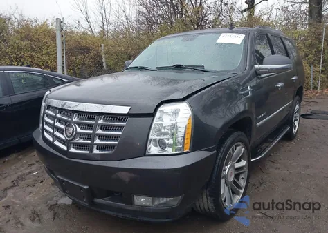 2011 Cadillac Escalade Luxury from USA, damaged, VIN 1GYS4BEF0BR266603